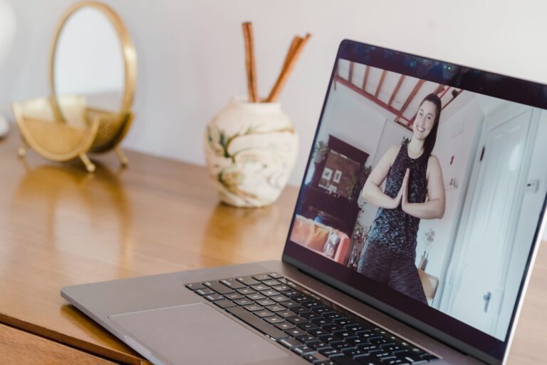 trening personalny online, trener personalny podczas pandemii, zawód trenera personalnego